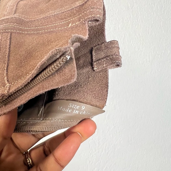 Dolce Vita Ankle Booties - Size 9 - Picture 8 of 8